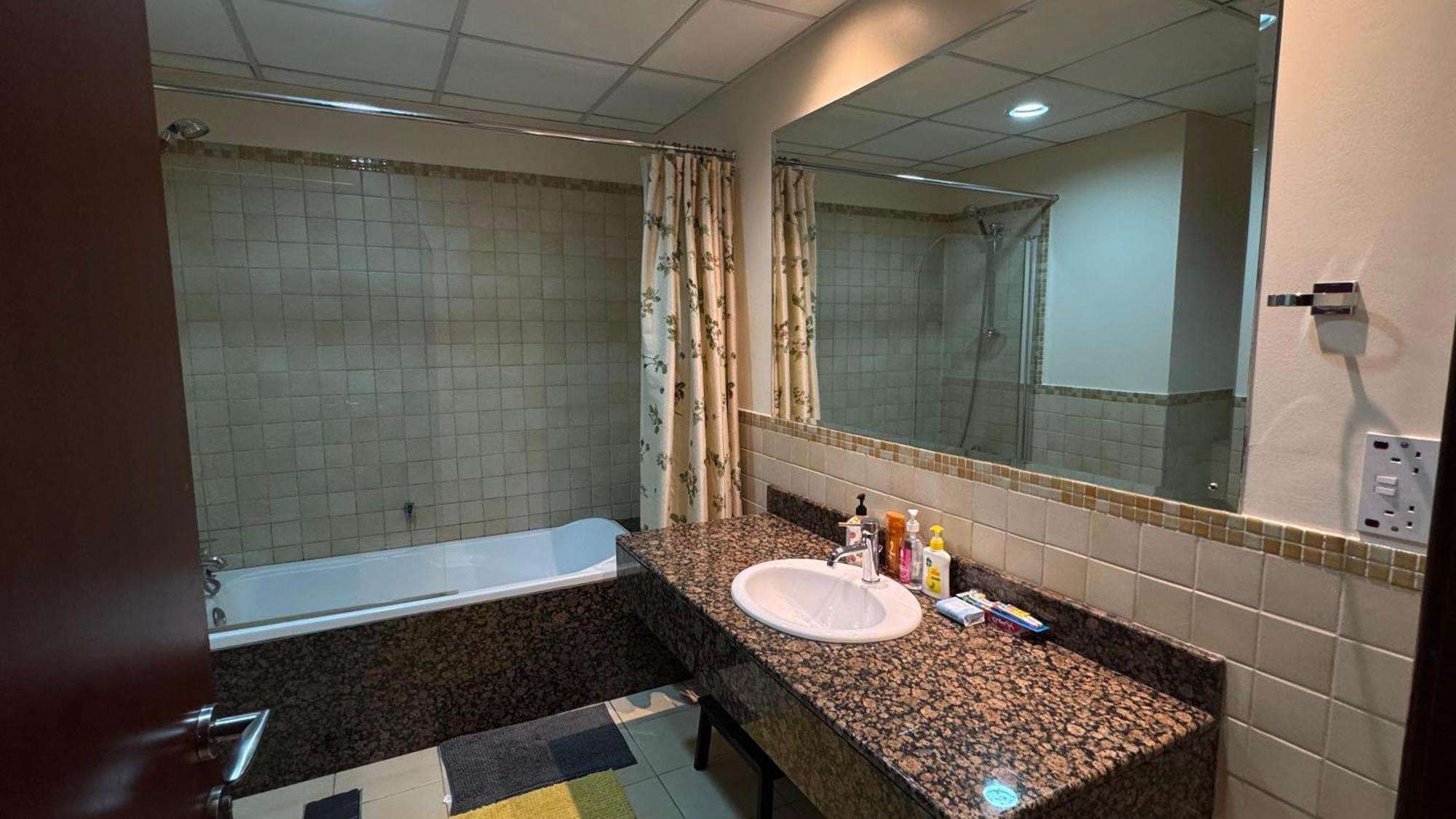 Marina View Luxury Retreat Modern Jbr Apartment